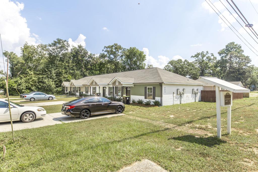 205 Doyle Street – photo 2