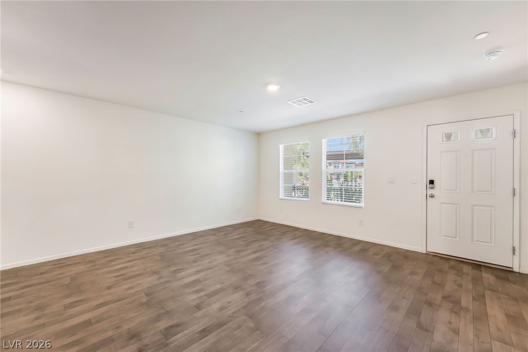 1127 Ruby Sparrow Street – photo 4