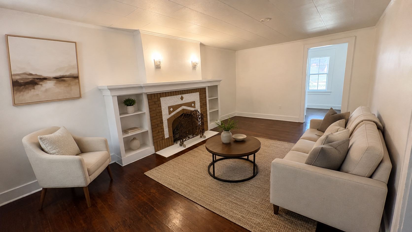2116 North Villa Avenue – photo 2