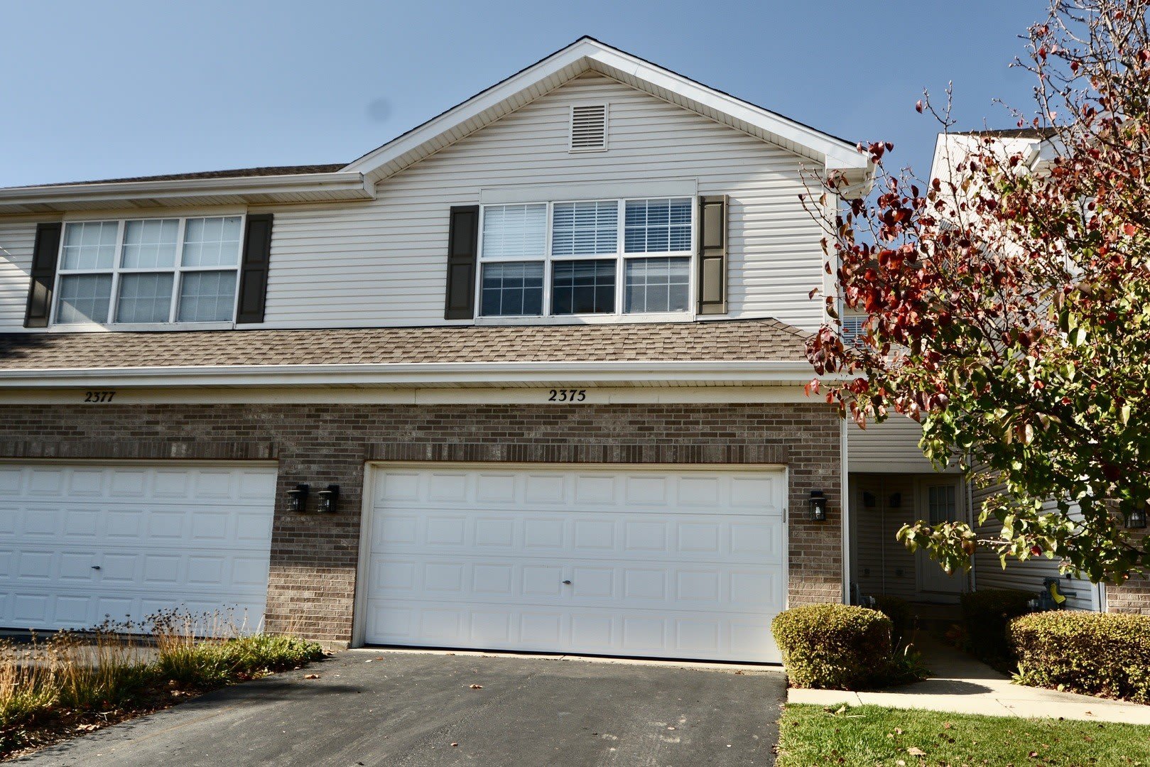 2375 Stoughton Circle – photo 1
