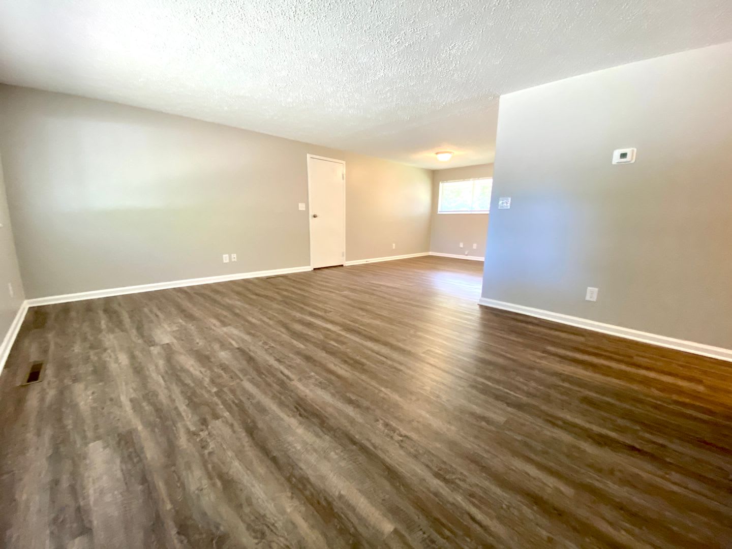 4417 Grayson – photo 2