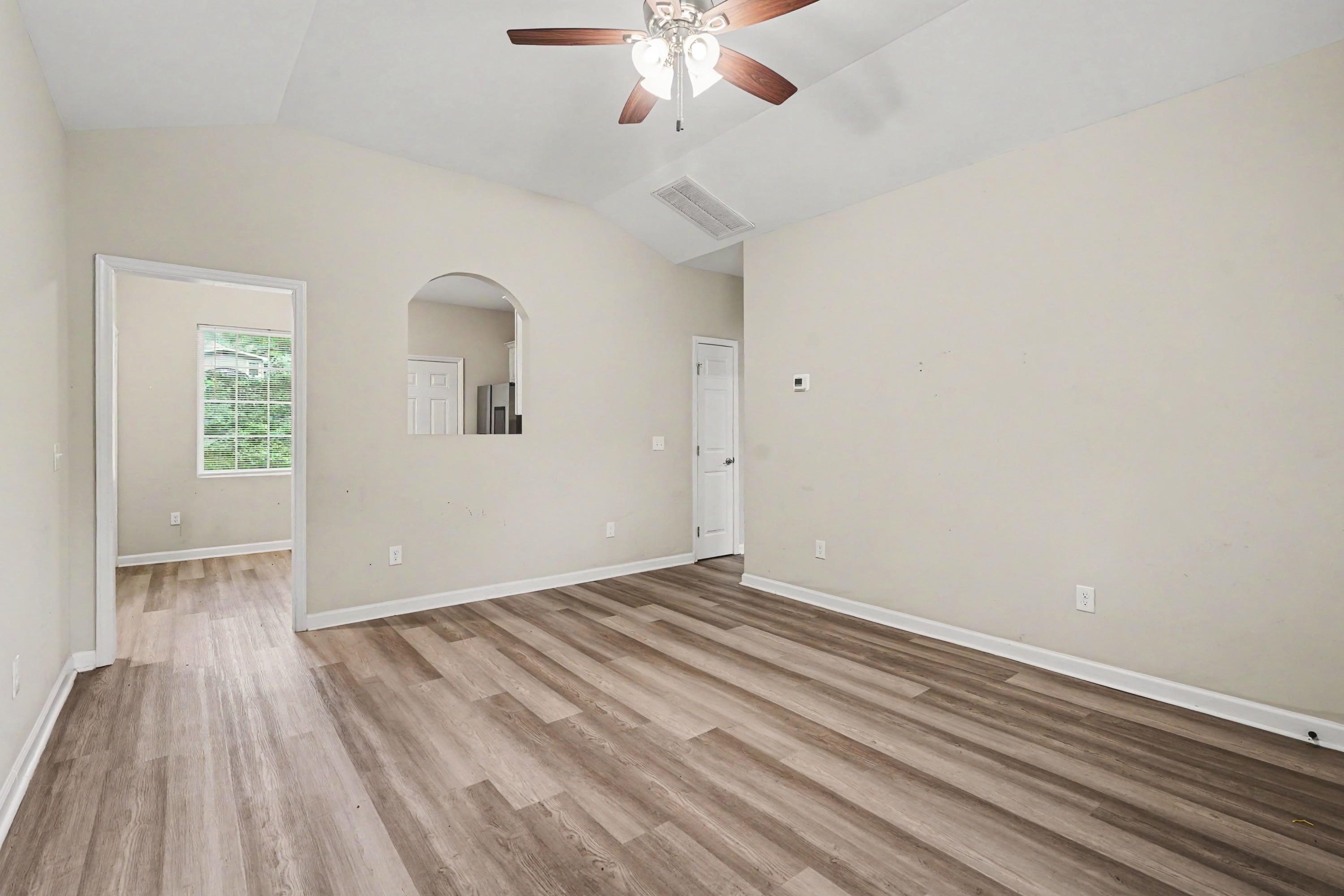 635 Johns Lane – photo 3