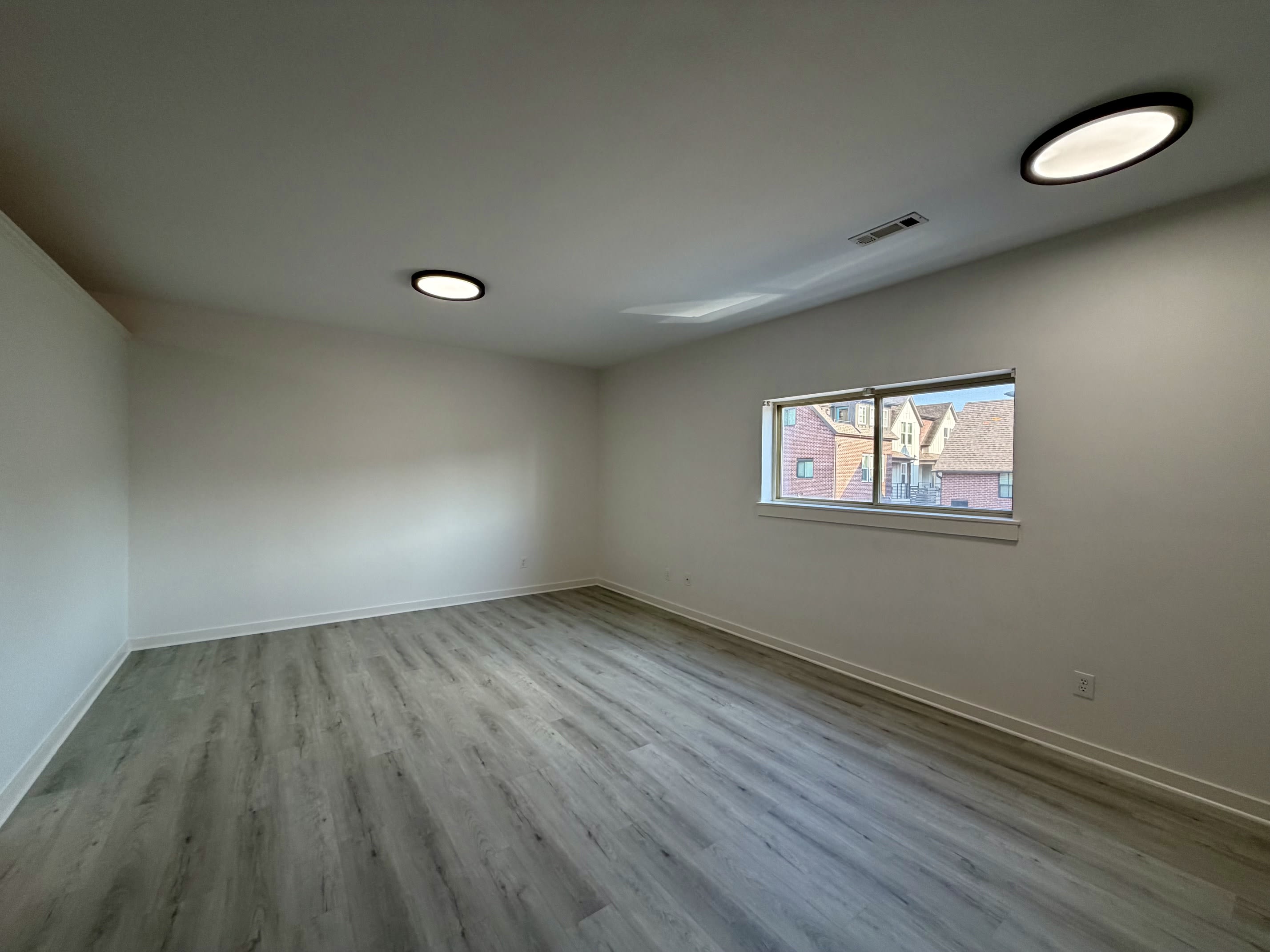 302 Southwest 6th Street – photo 4