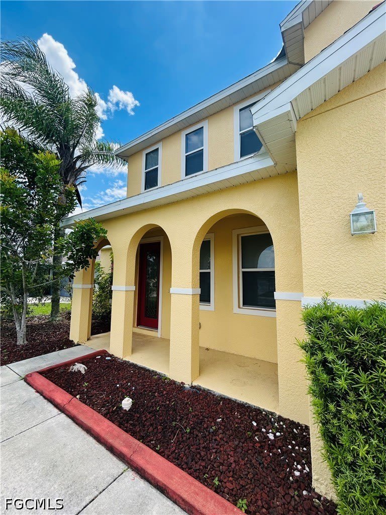 8041 Allamanda Court – photo 4