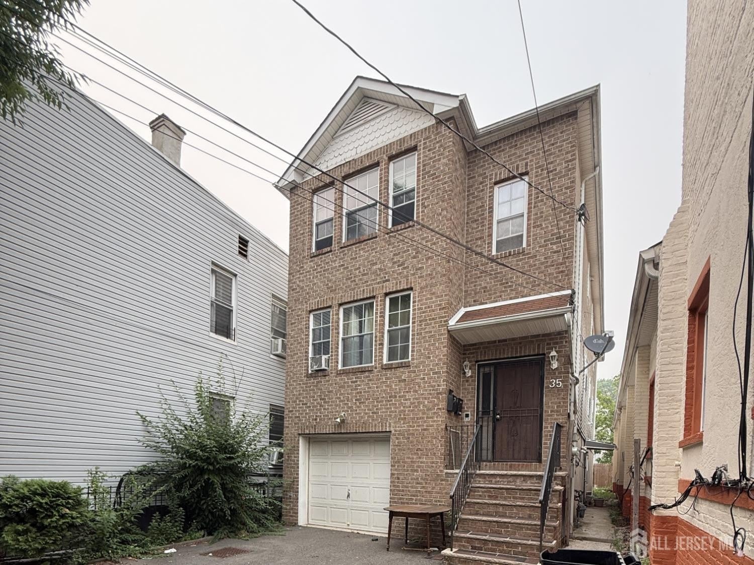 35 Tillinghast Street – photo 2