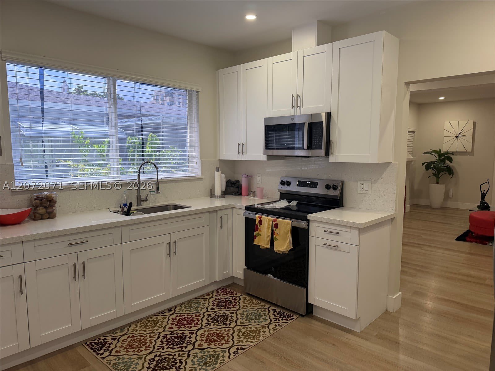 3648 SW 25th Ter – photo 4