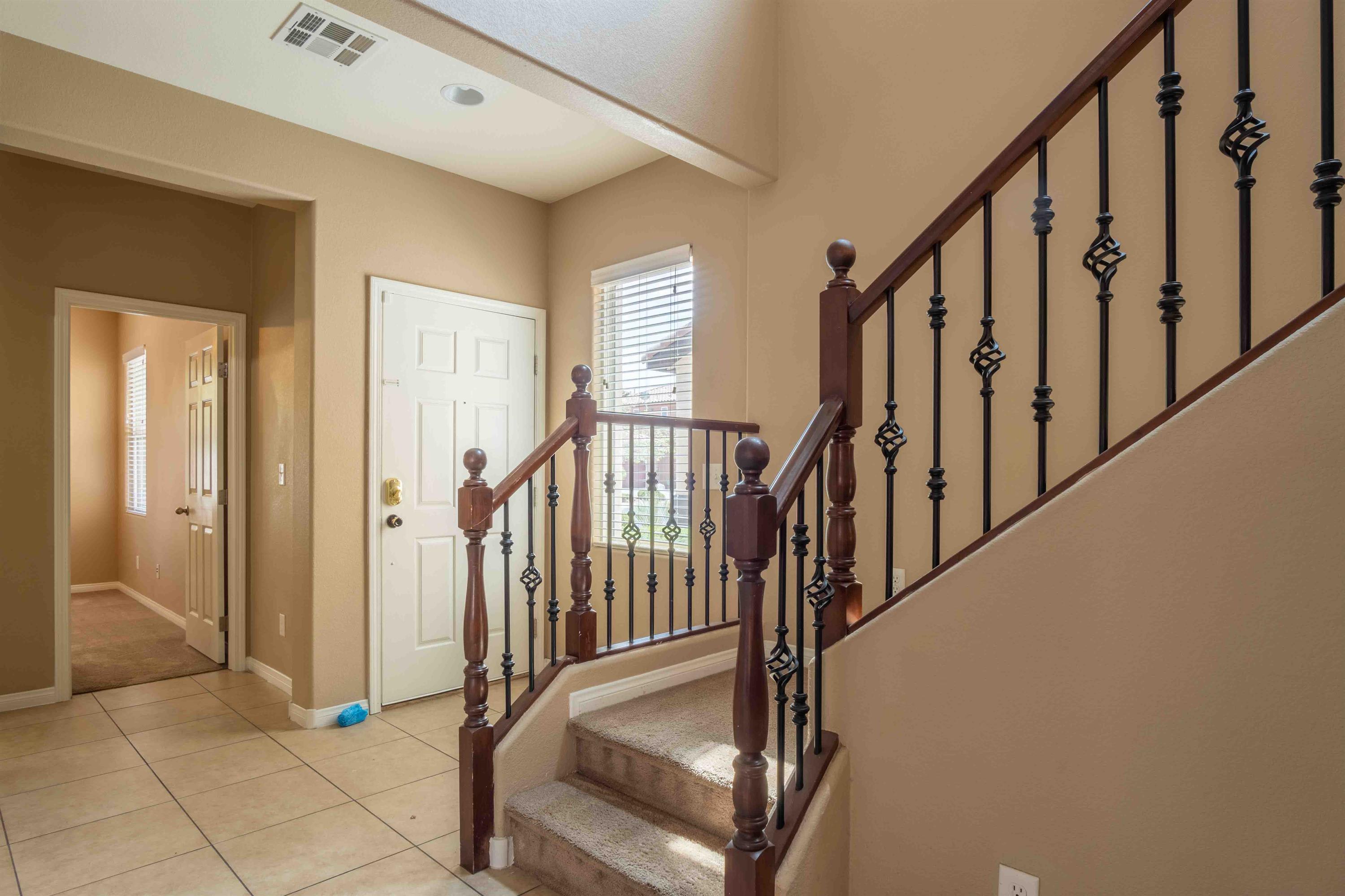 10127 Glorious Moon Court – photo 4