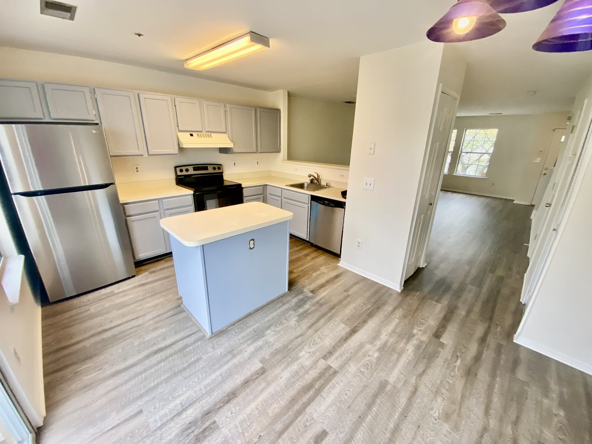 1468 Nestlewood Ct – photo 1