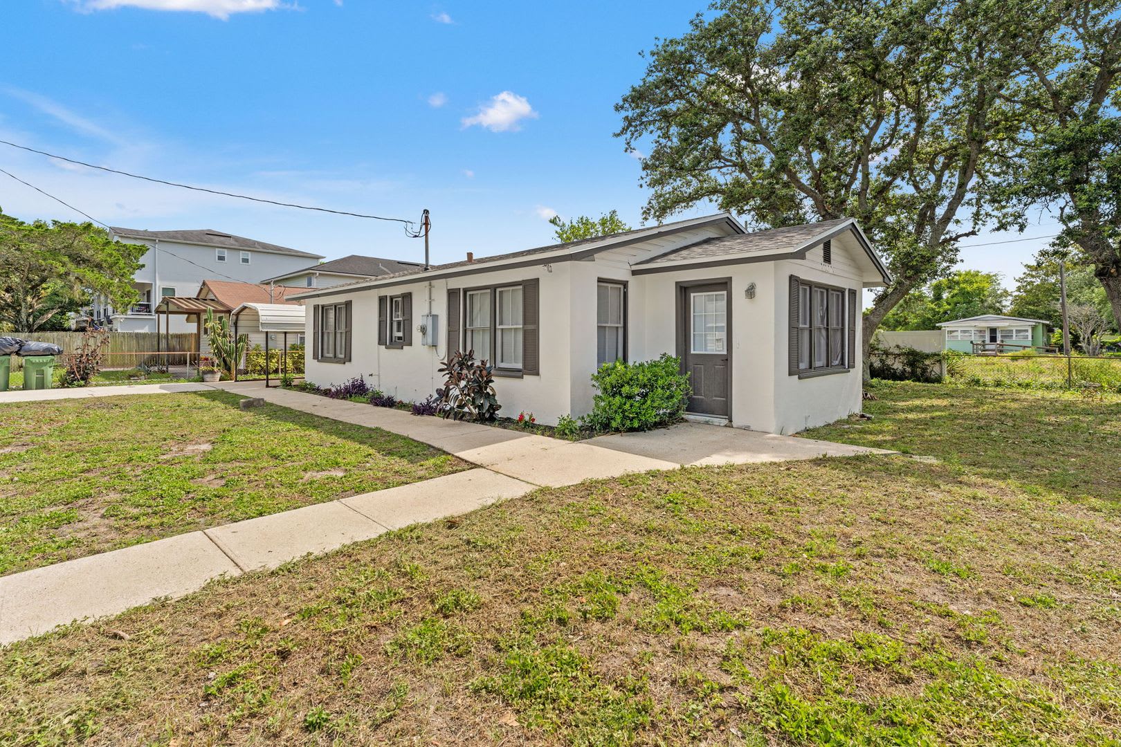 2 Bed 1.5 Bath Jax Beach – photo 3