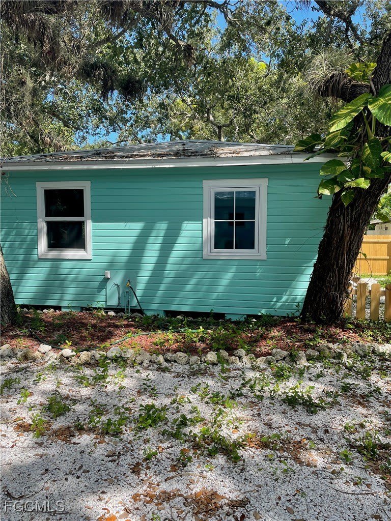 784 Oak Street – photo 4