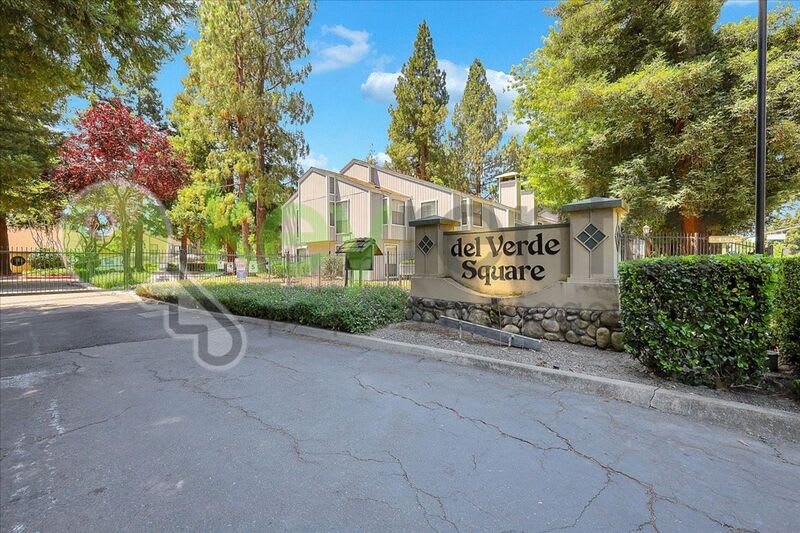 600 Del Verde Circle – photo 2