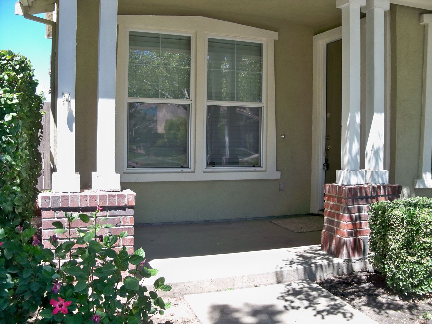 Gorgeous Two Story In East Modesto – photo 2