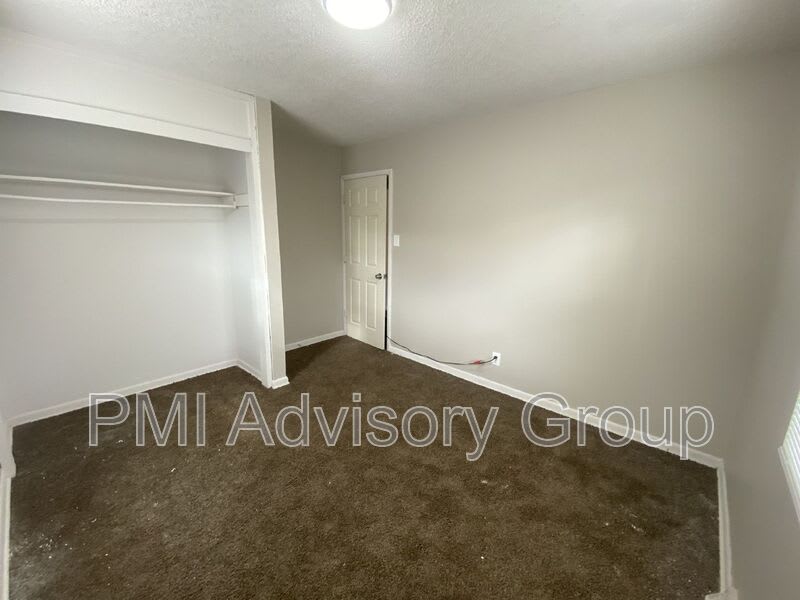 409 Southeast 34th Street – photo 3