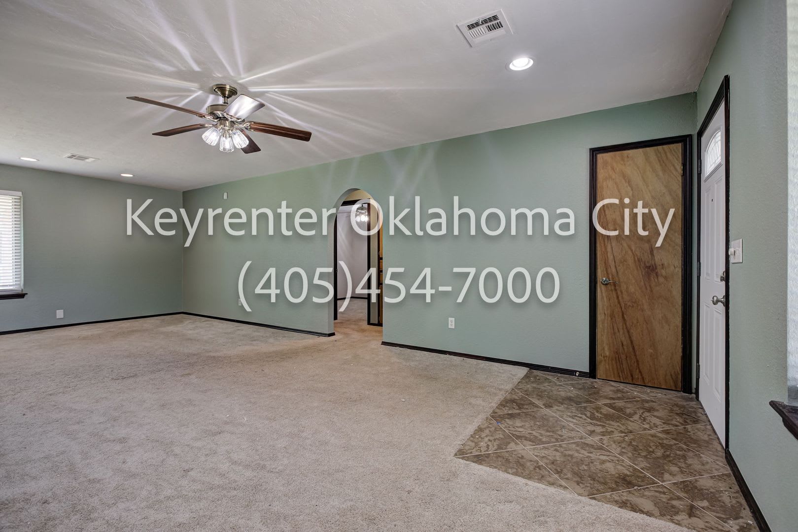Spacious 3 Bedroom Home With Fireplace And 2 Car Garage In Oklahoma City – photo 5