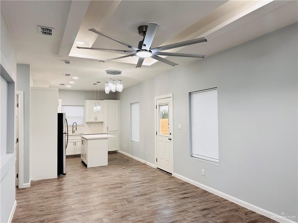 2304 E Viviana Street – photo 2