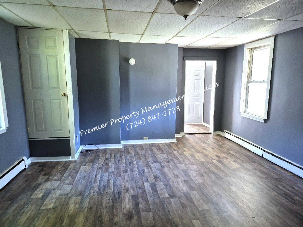 421 Schiller Street 1st Flr – photo 5