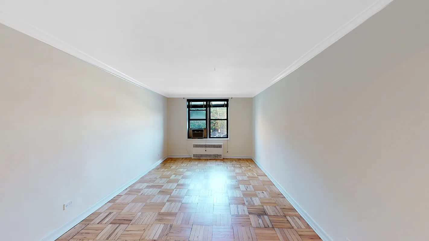 35 Oliver St Apt 4E – photo 2