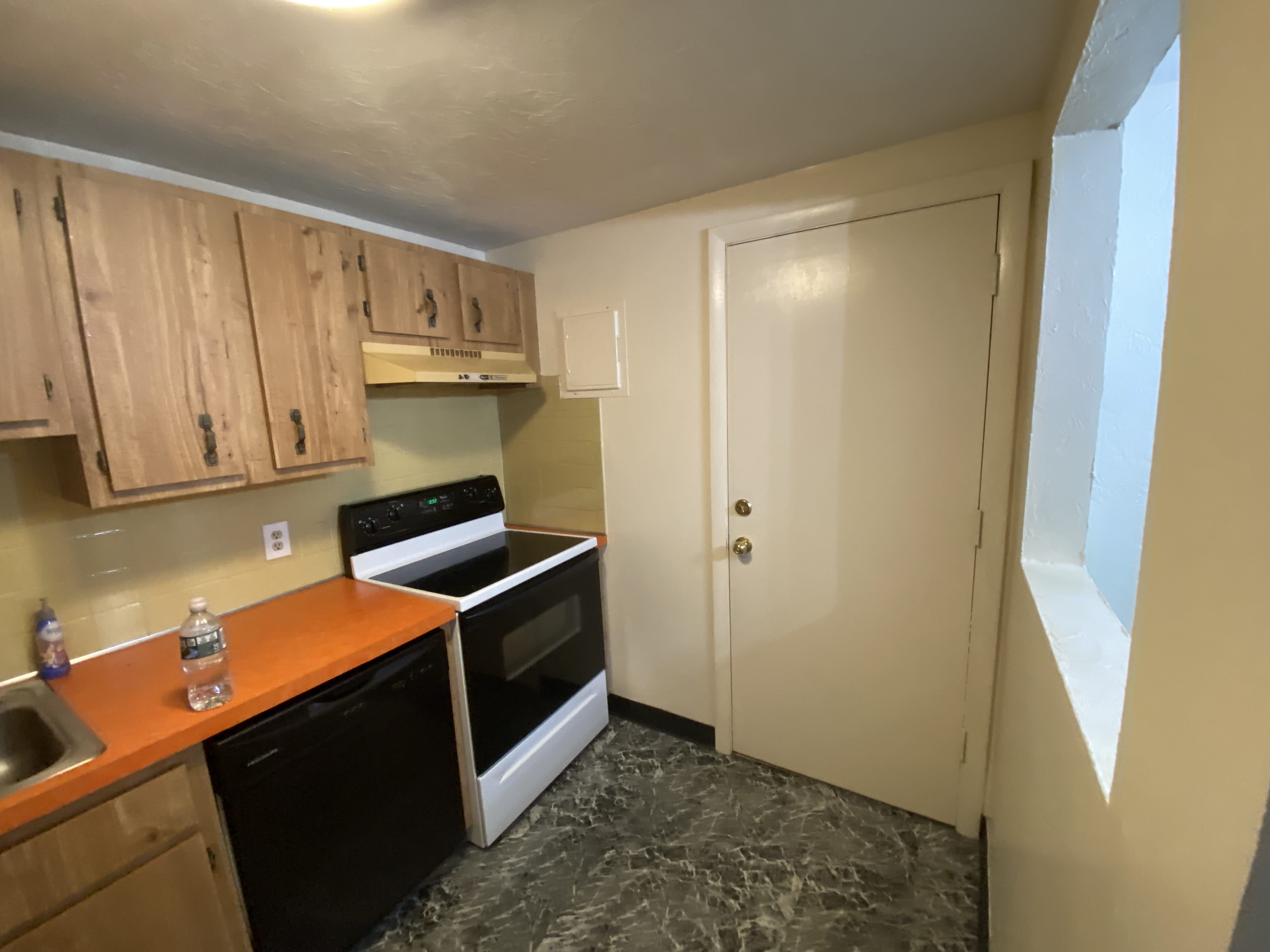 20 Erick Road – photo 5