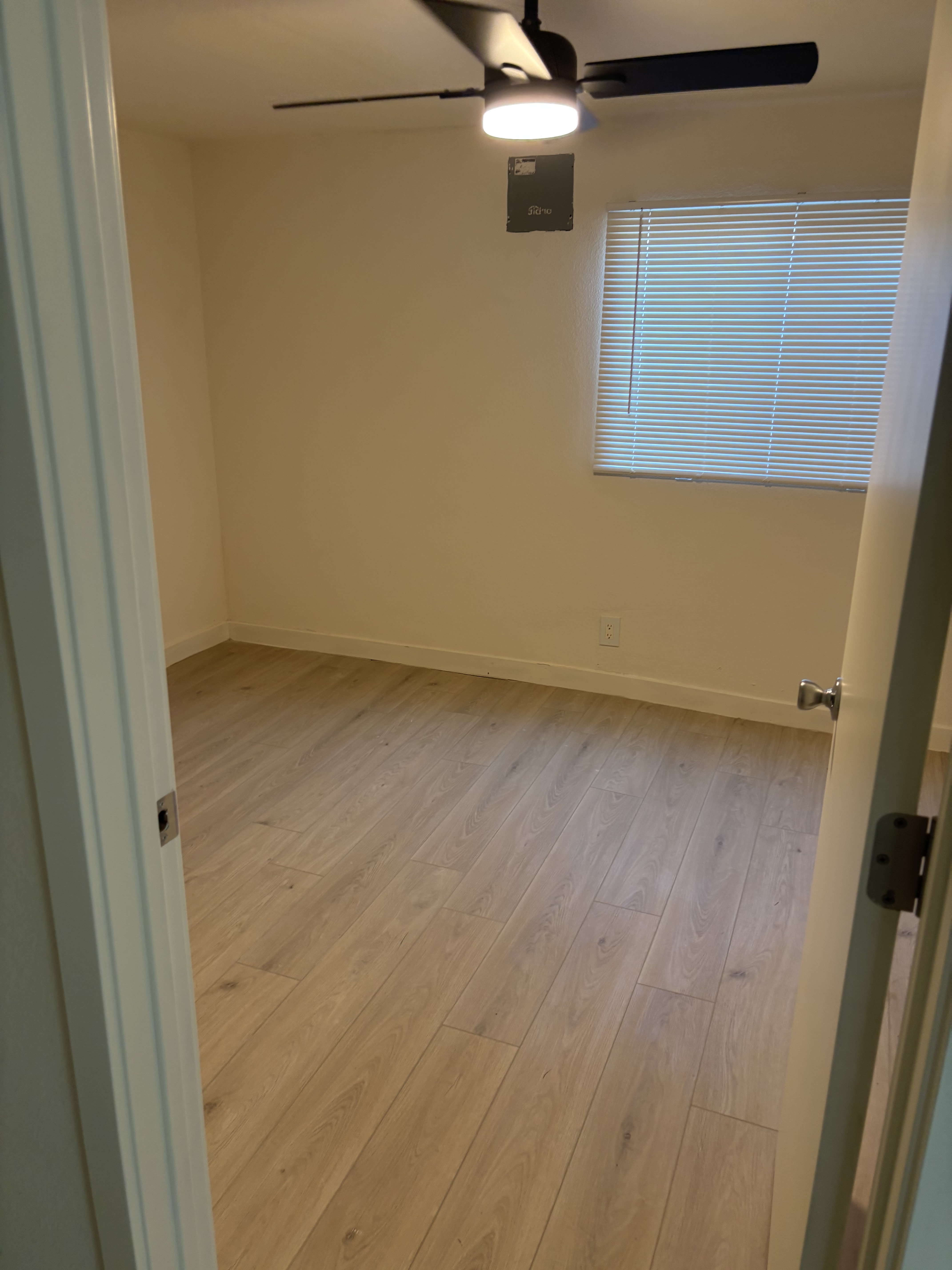 3830 41st St – photo 3