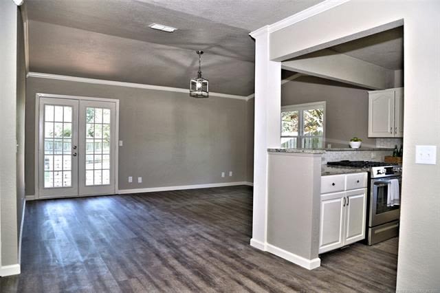 1262 East 140th Street – photo 5