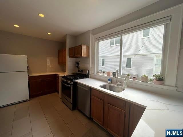54 Oak Street – photo 3