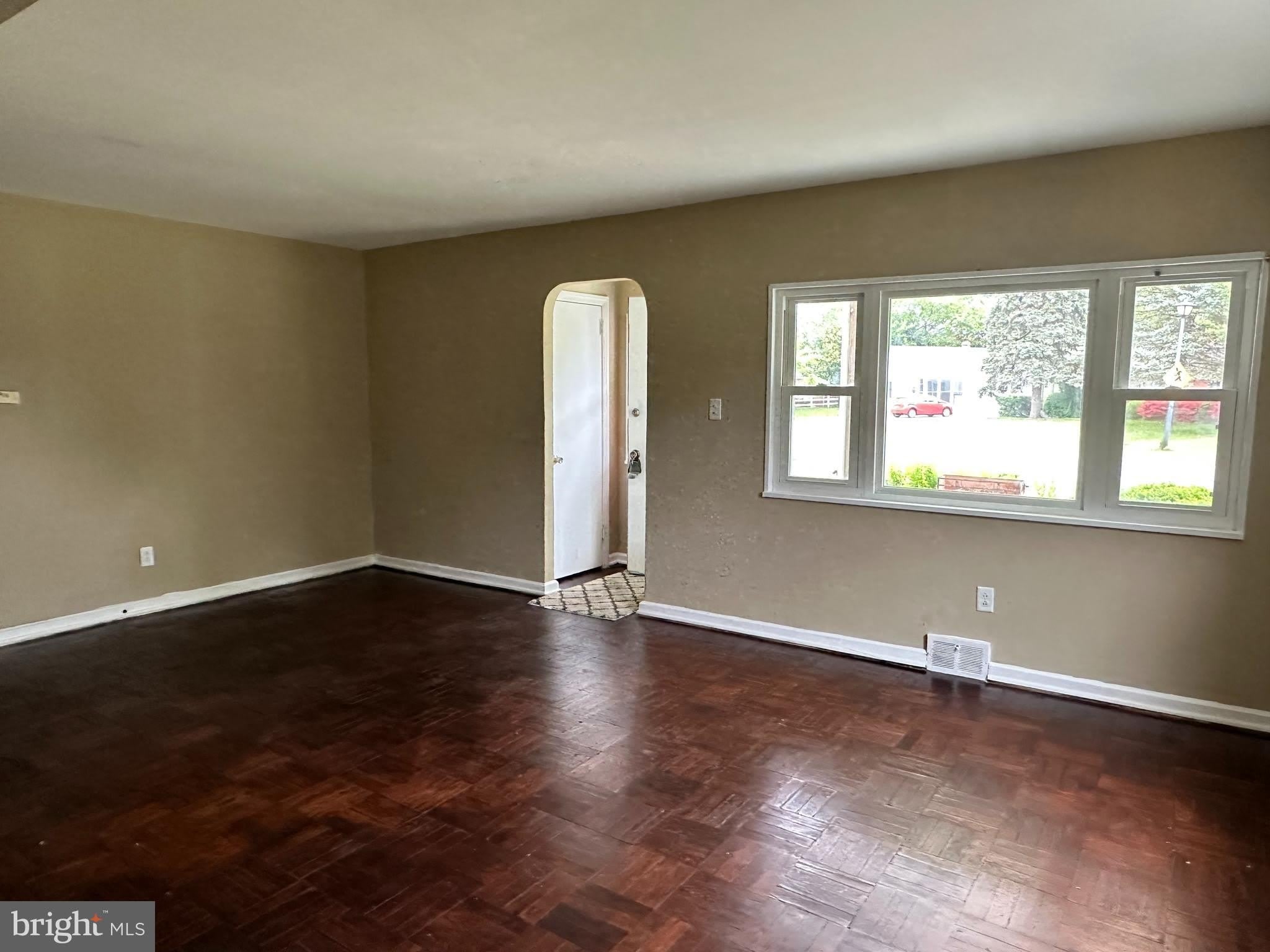 183 Orchard Avenue – photo 5