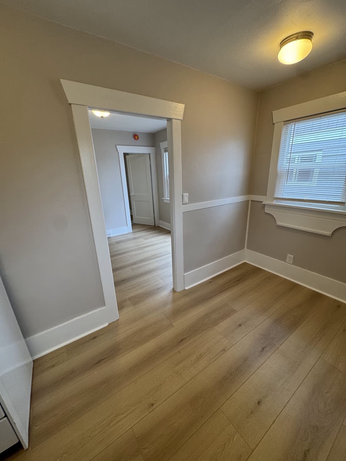 214 West 3rd Street – photo 1