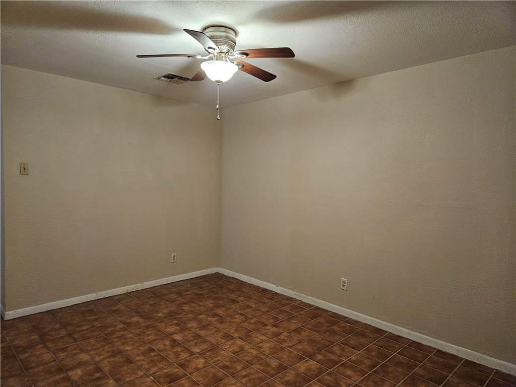 501 N Gregory Avenue – photo 2