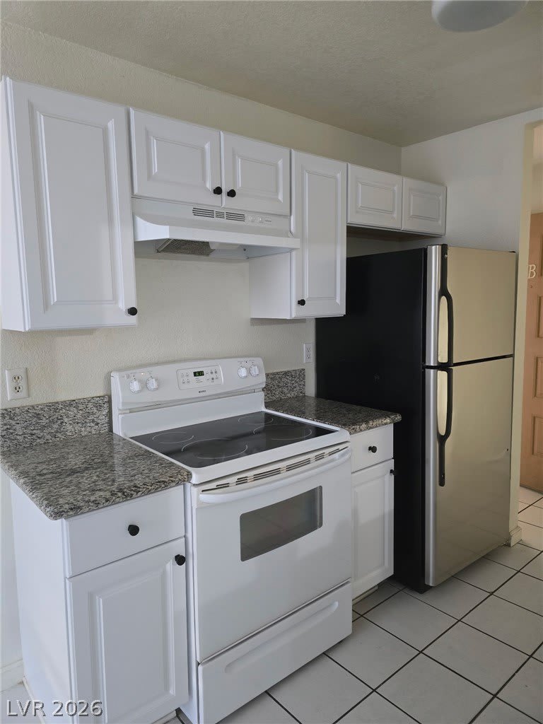 2775 Twistingbow Lane – photo 2