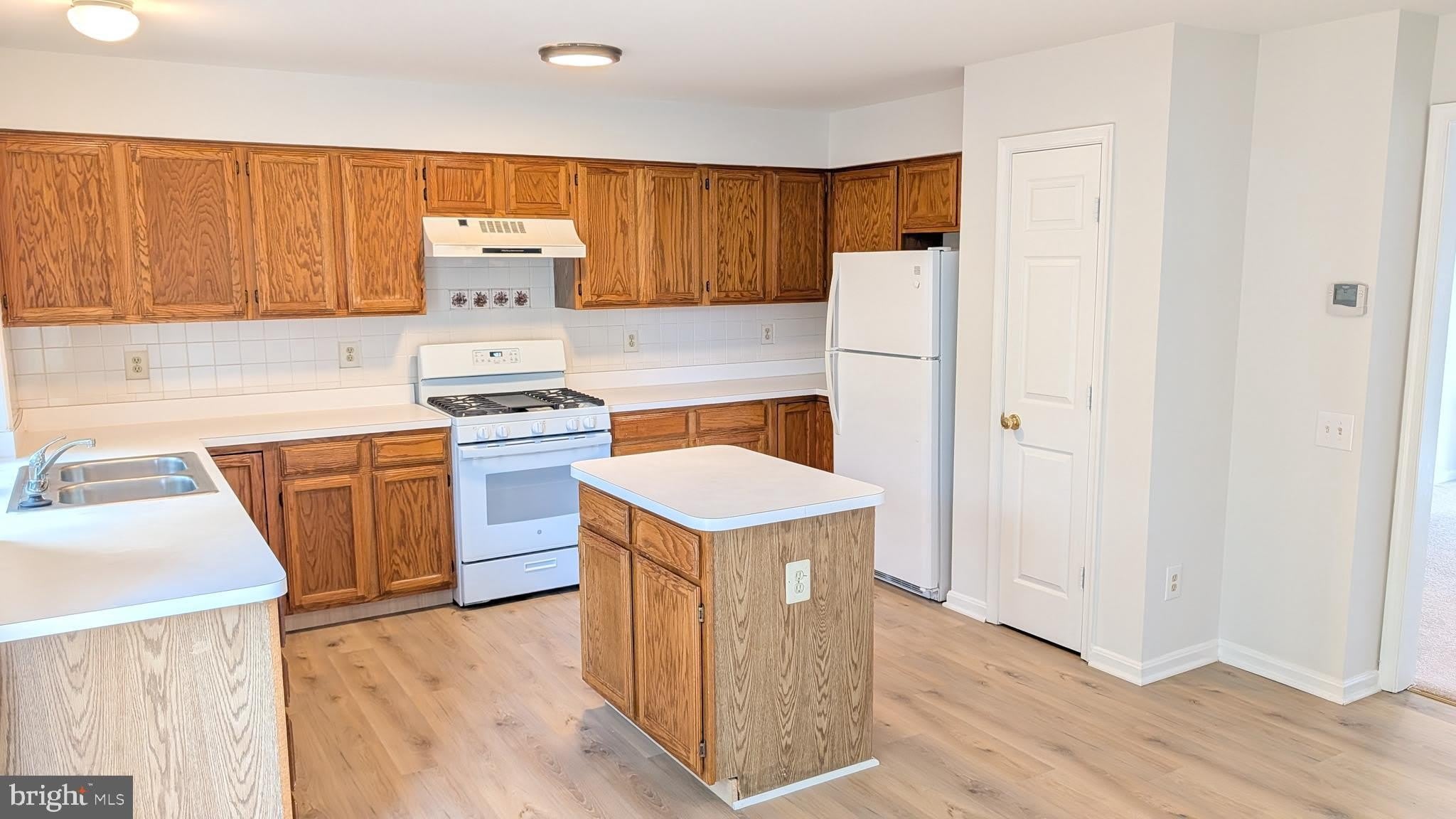 43543 PLANTATION Terrace – photo 5