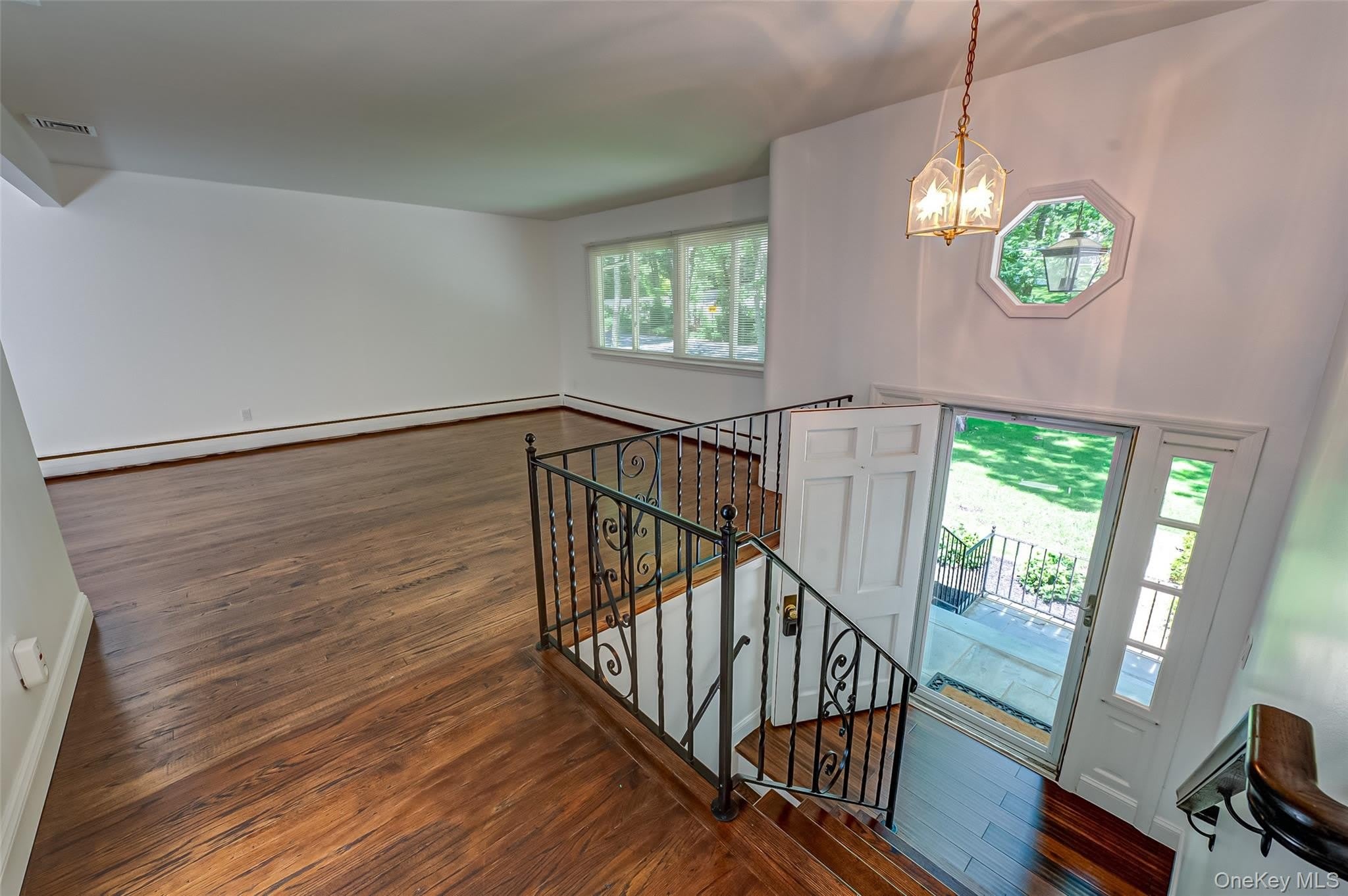 26 Valleywood Road – photo 3
