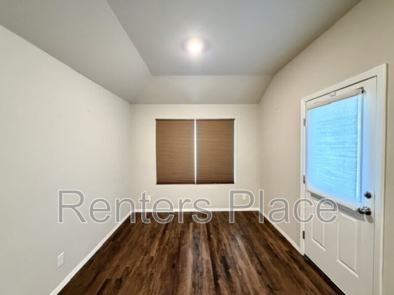 2107 South Amarillo Drive – photo 5