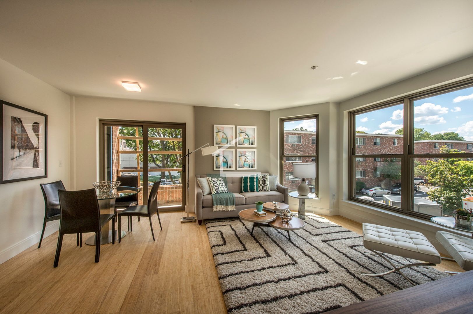 Amazing apartment in Allston – photo 3