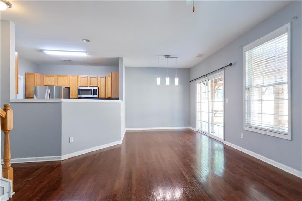 1126 Treymont – photo 4