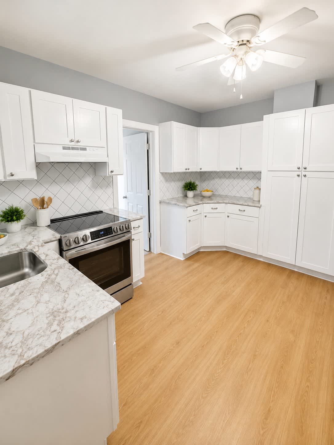 113 Chincopee Avenue – photo 3