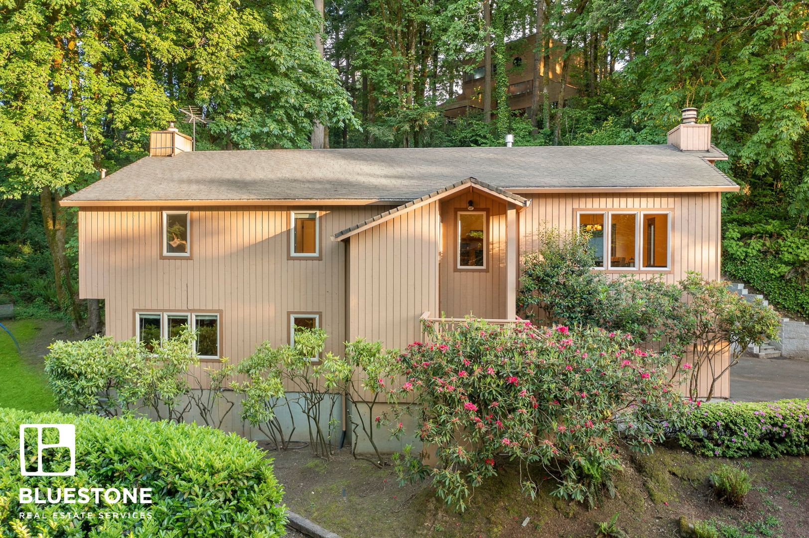 Beautiful 4 bedroom home in Palisades Neighborhood of Lake Oswego! – photo 3
