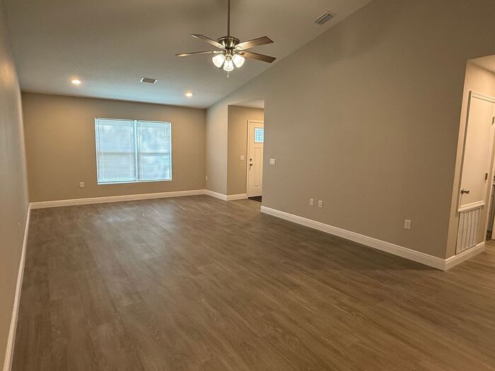 2108 South Street – photo 4