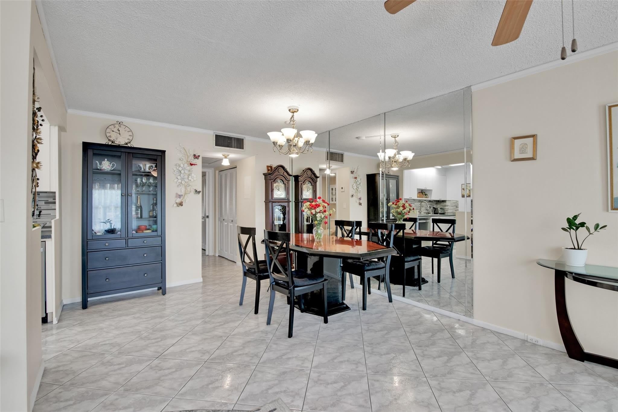 4302 Martinique Circle – photo 3