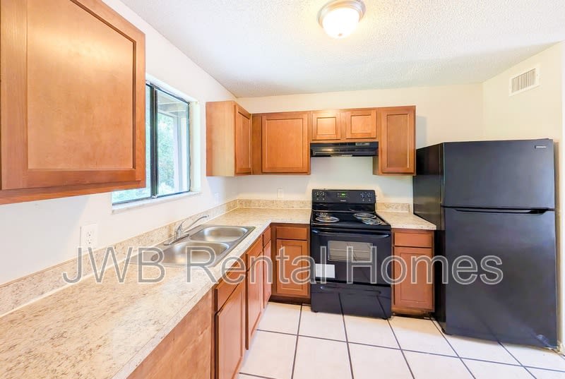 5224 Westchase Ct #3 – photo 3