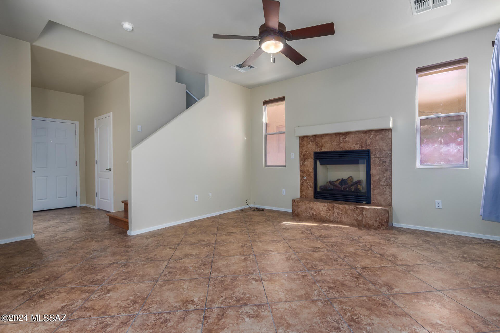 1599 W Homecoming Way – photo 4