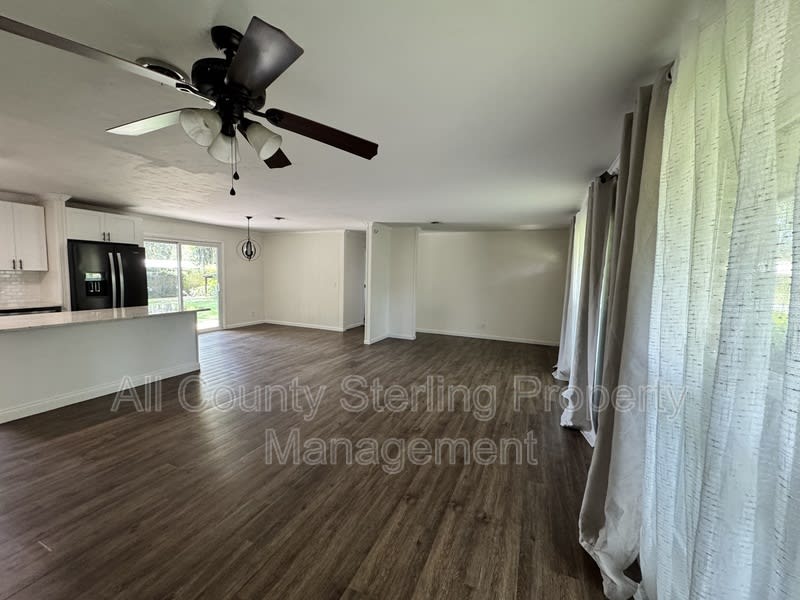 353 SE Olustee Avenue – photo 5