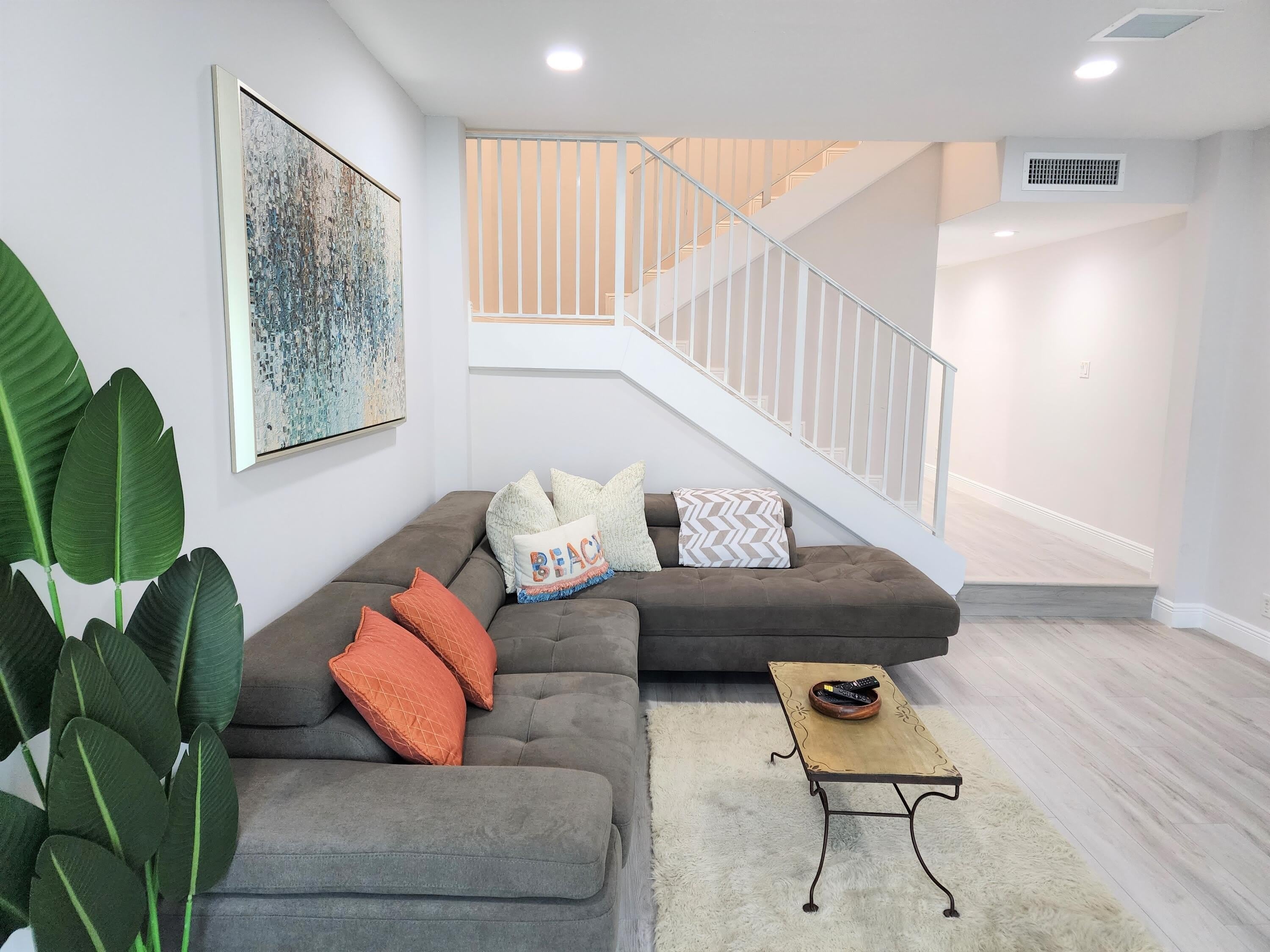572 SE 20th Avenue – photo 4