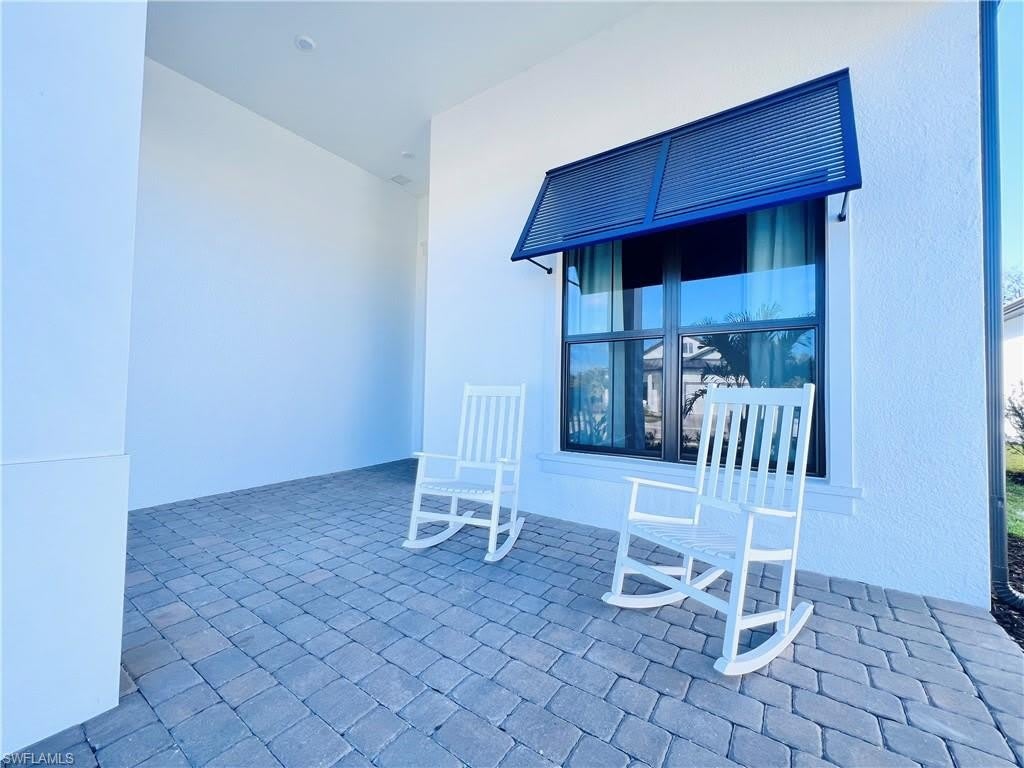 9124 Raintree St – photo 3