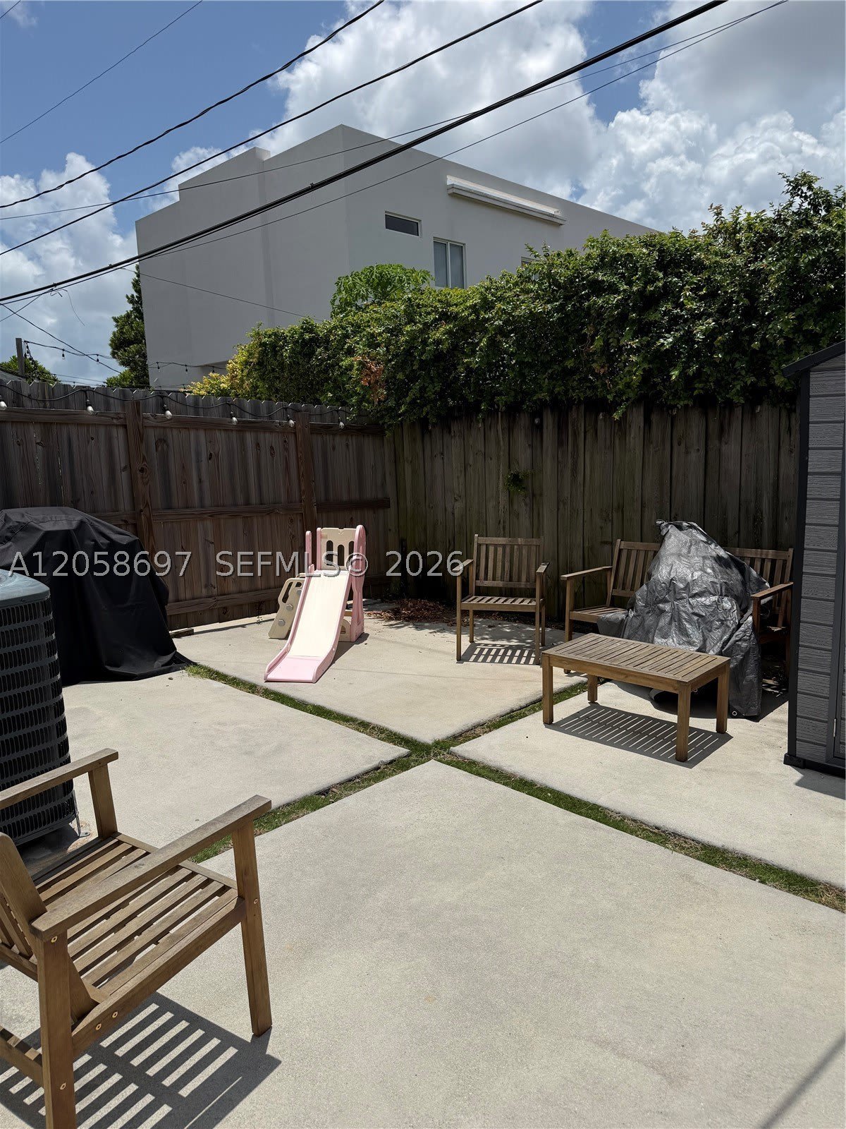 3662 SW 24th Ter – photo 2