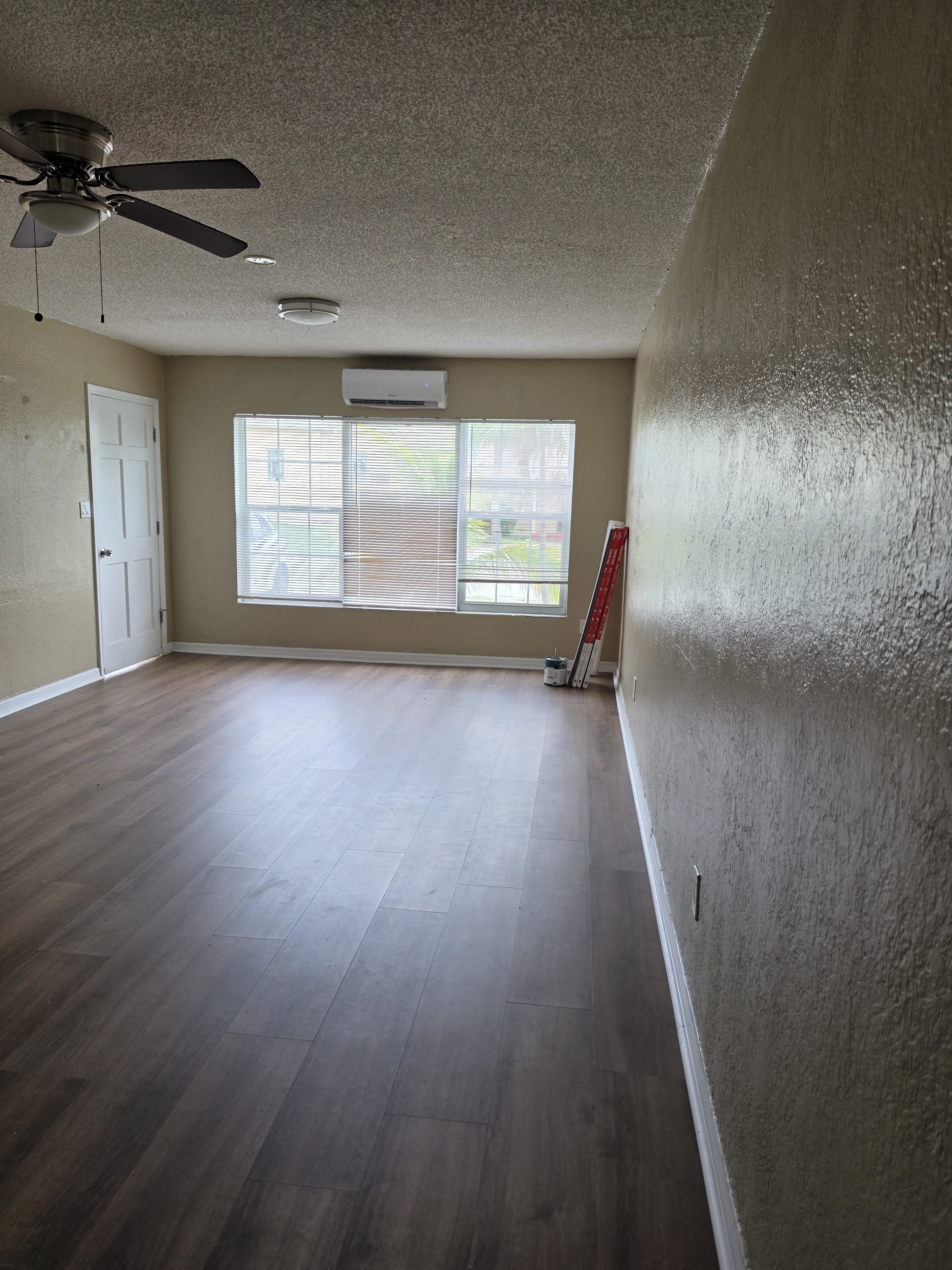 1382 Franklin St – photo 5