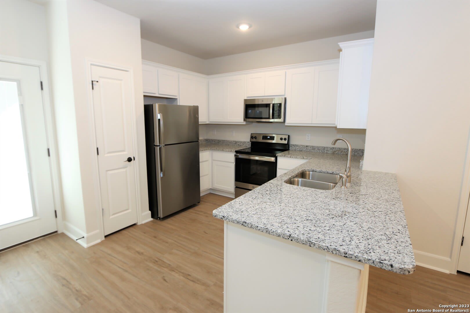 10348 Lynwood Creek – photo 4