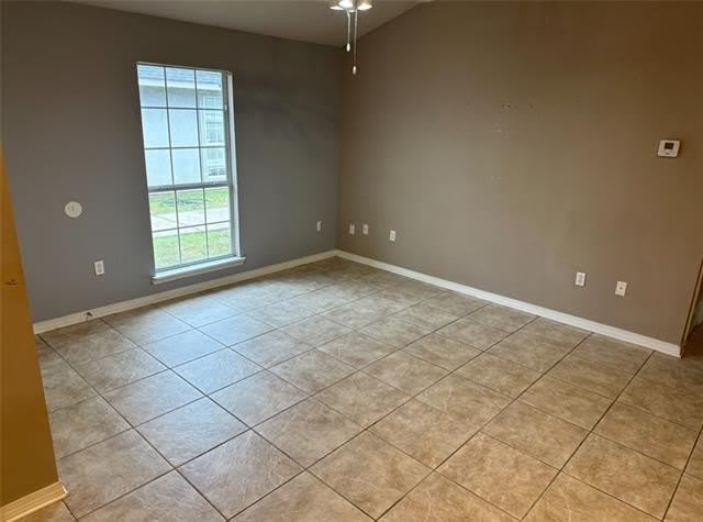 19223 ESTERBROOK Road – photo 5