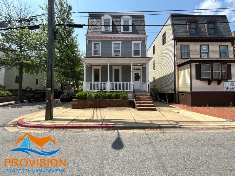 97 Cathedral Street B – photo 1