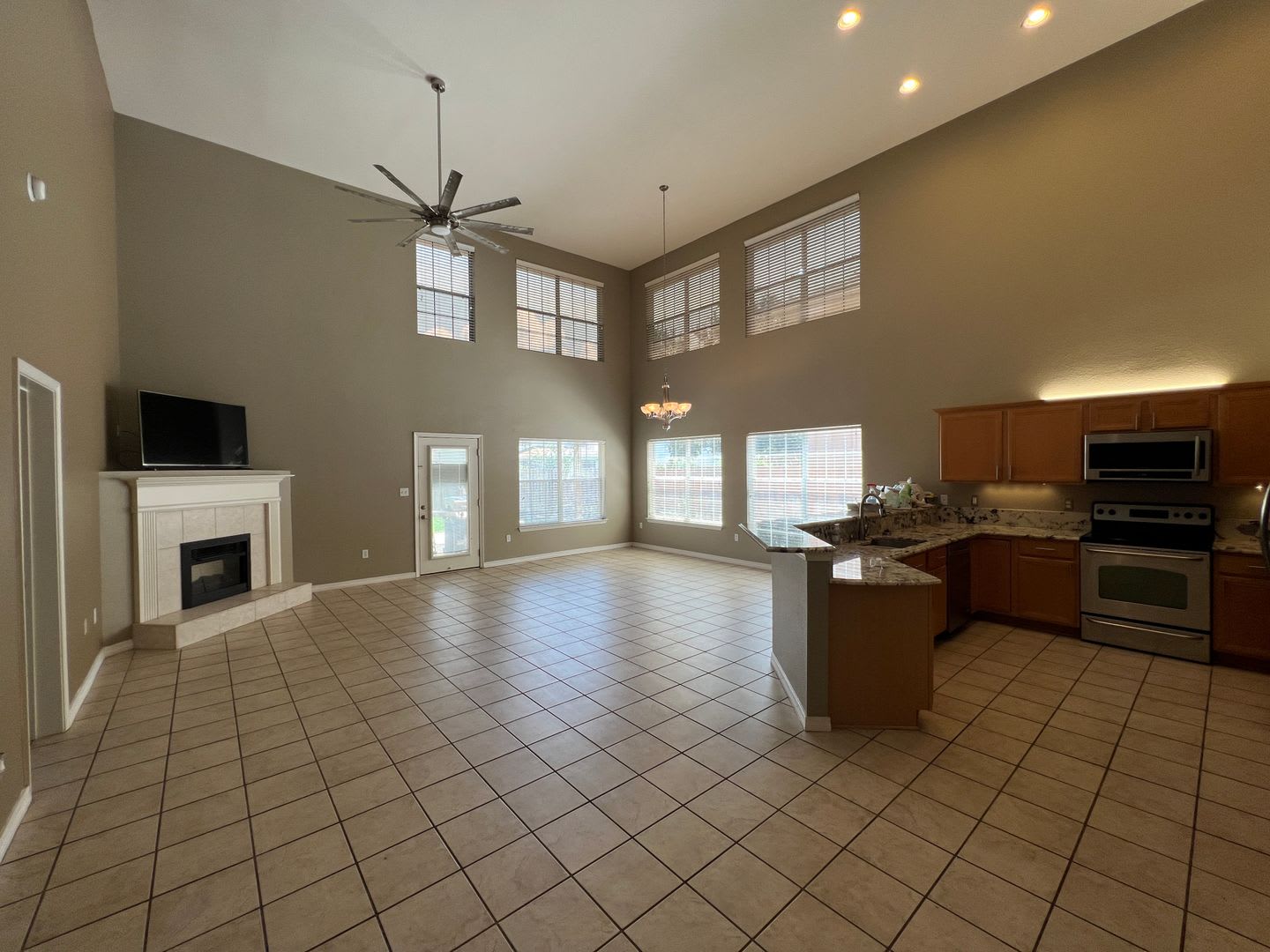 Spacious Living in the Heart of Santa Rosa Beach! – photo 2