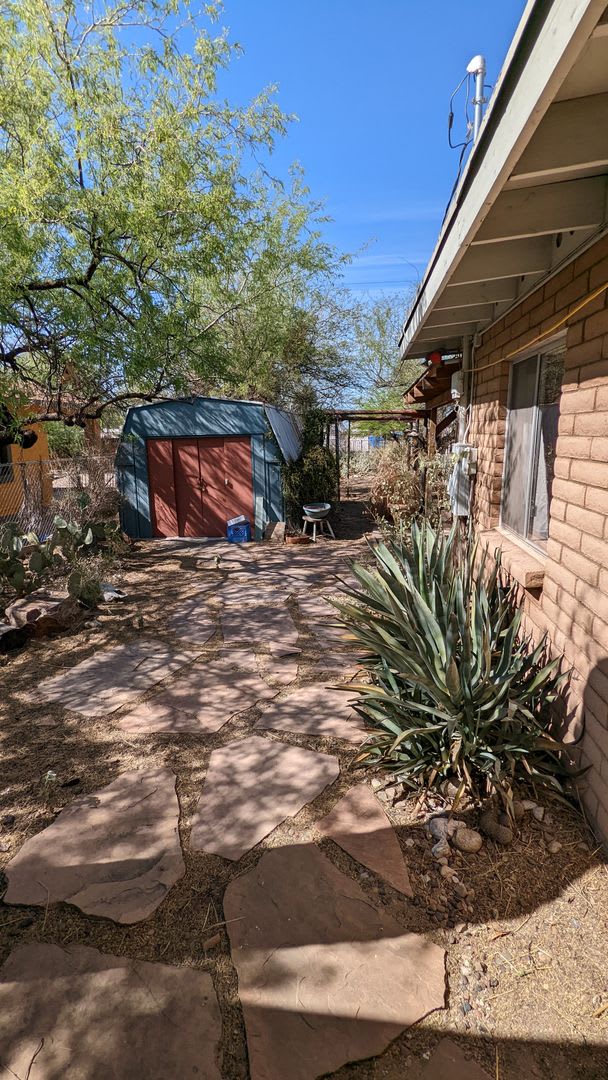 3bed & 2bath – photo 4